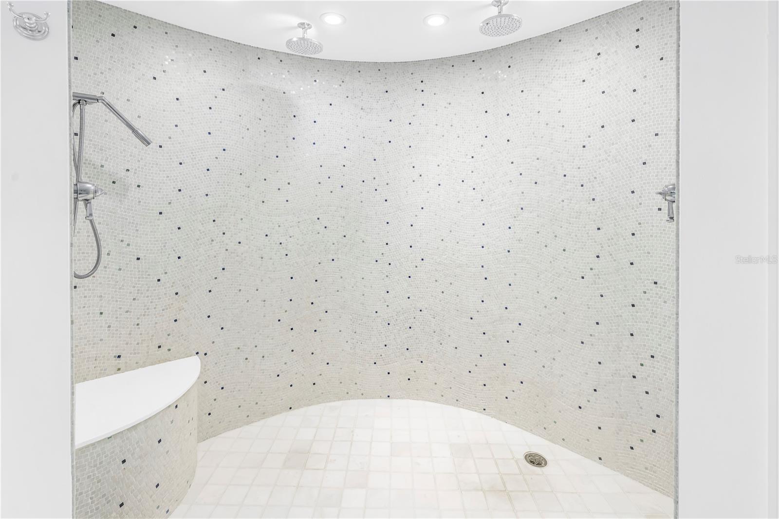 SILVER SANDS BEACH & RACQUET CLUB - Residential