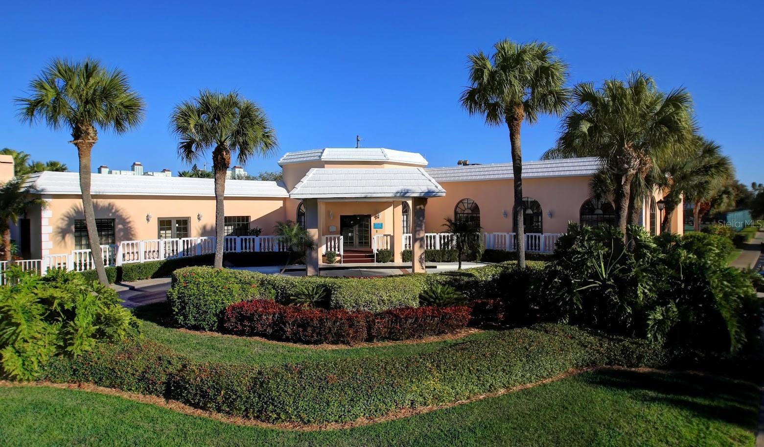 SILVER SANDS BEACH & RACQUET CLUB - Residential