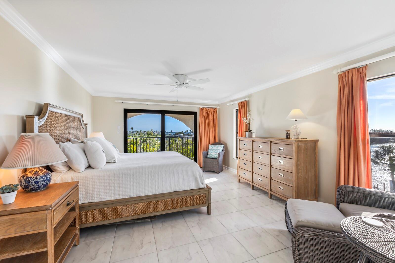 SILVER KING CONDO PH 1 - Residential