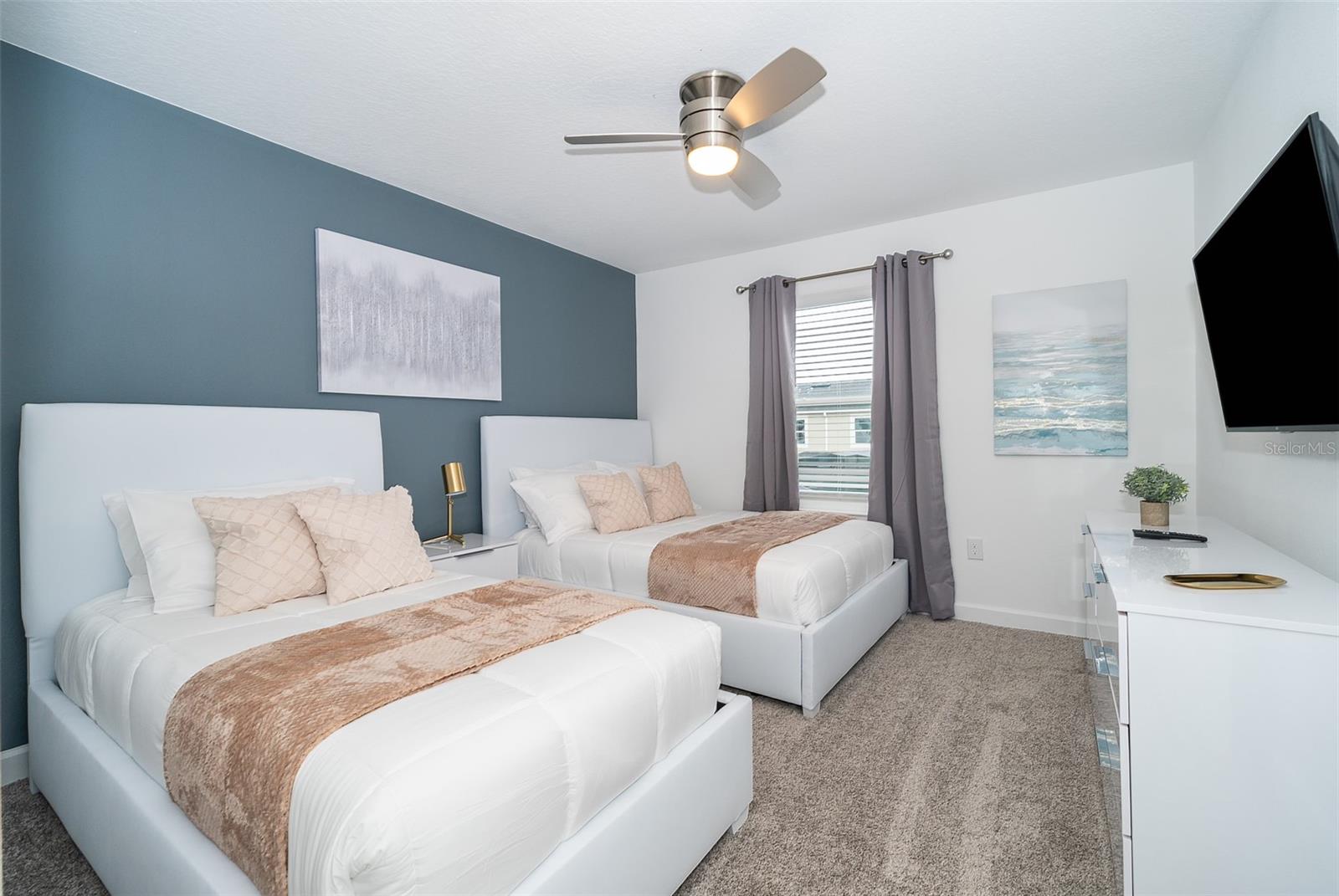 COVE AT STOREY LAKE 4 - Residential Lease