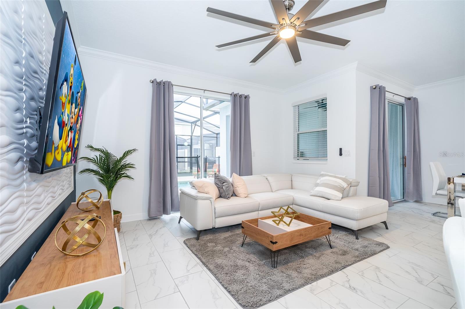 COVE AT STOREY LAKE 4 - Residential Lease