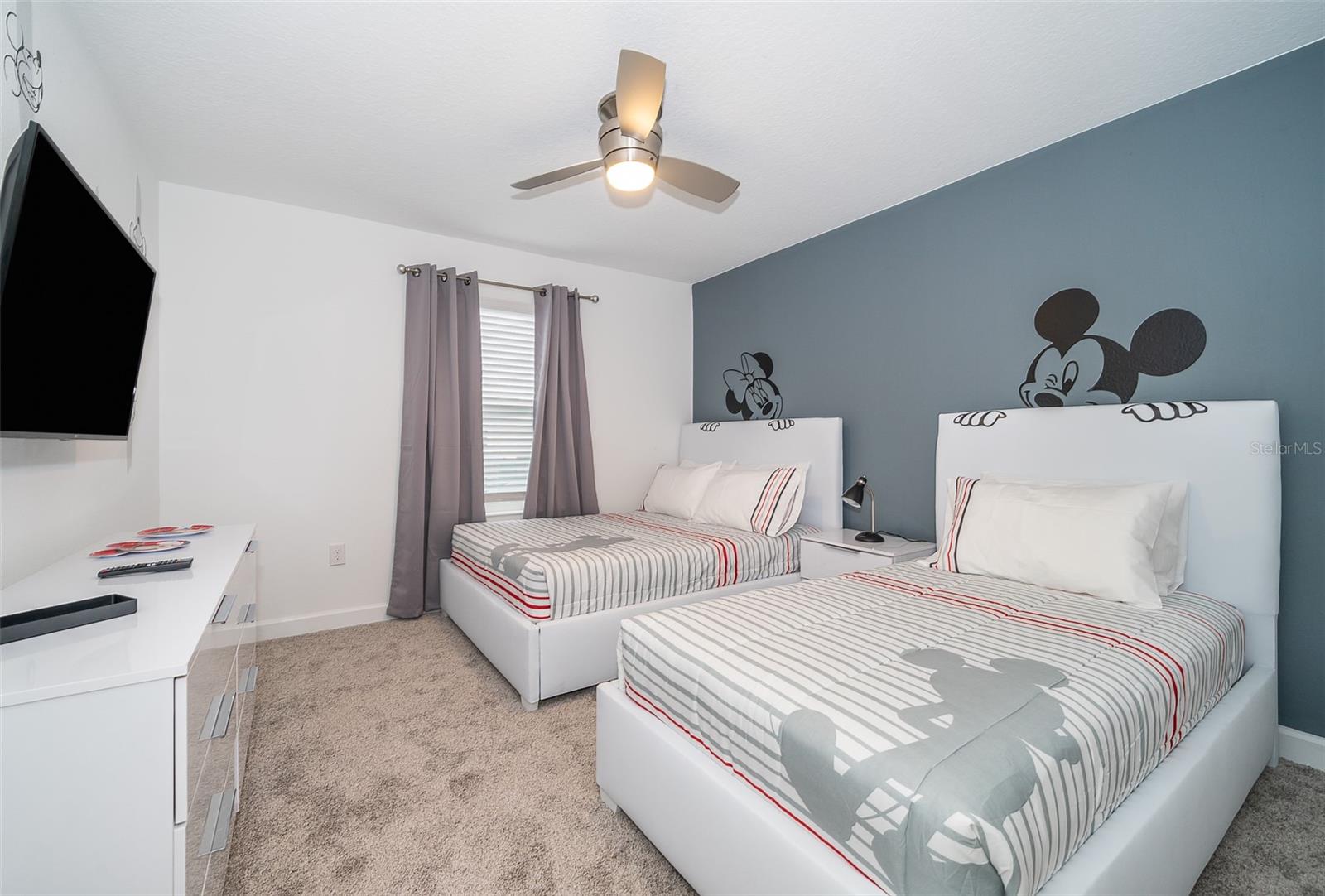 COVE AT STOREY LAKE 4 - Residential Lease