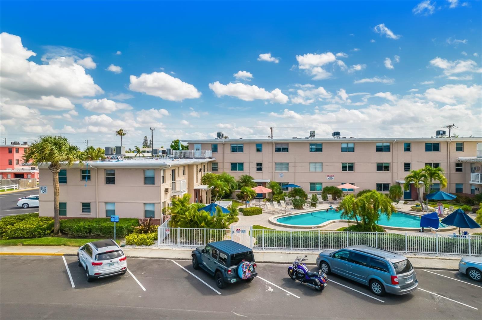 FRIENDLY NATIVE BEACH RESORT - Residential