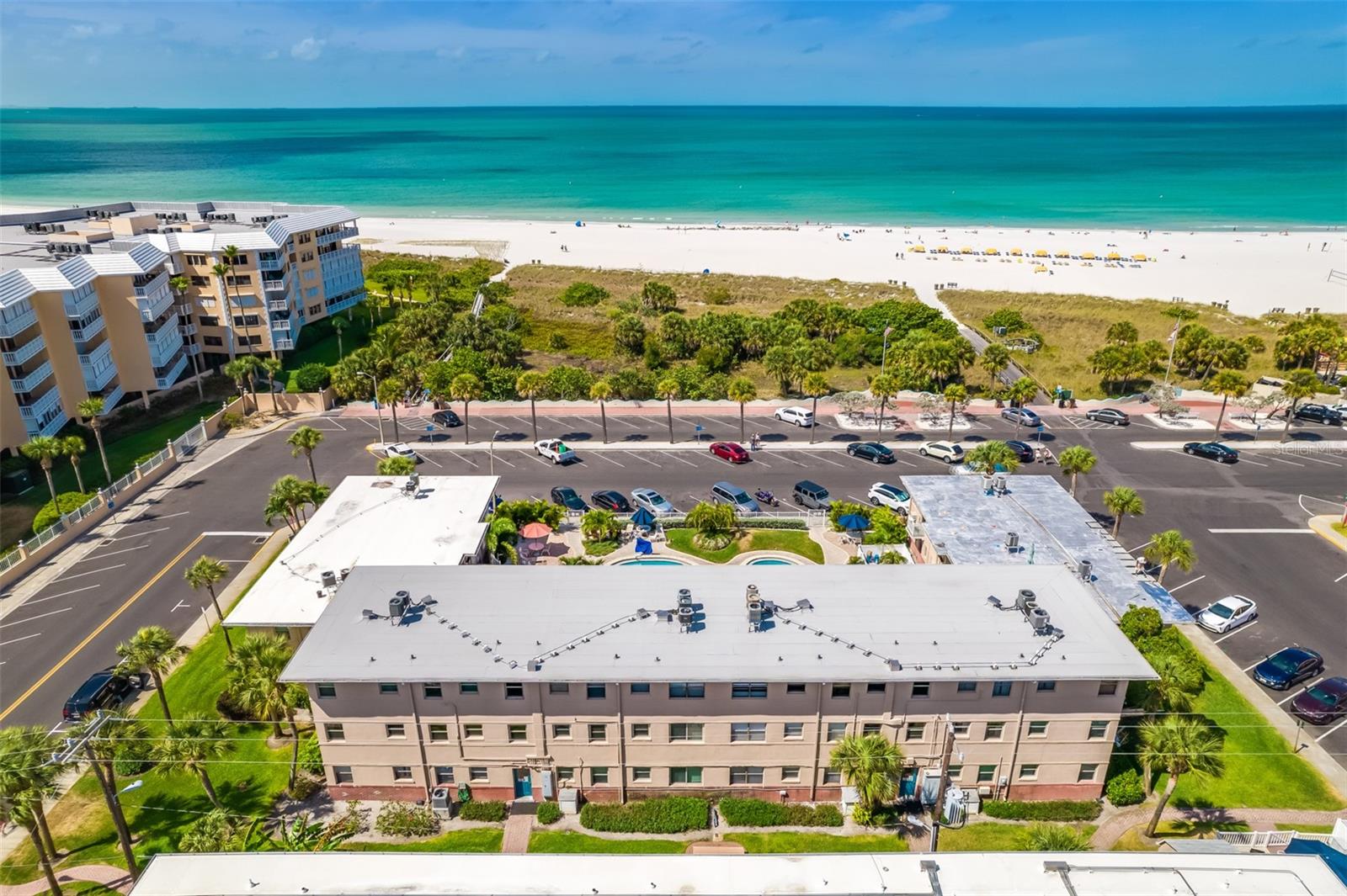 FRIENDLY NATIVE BEACH RESORT - Residential