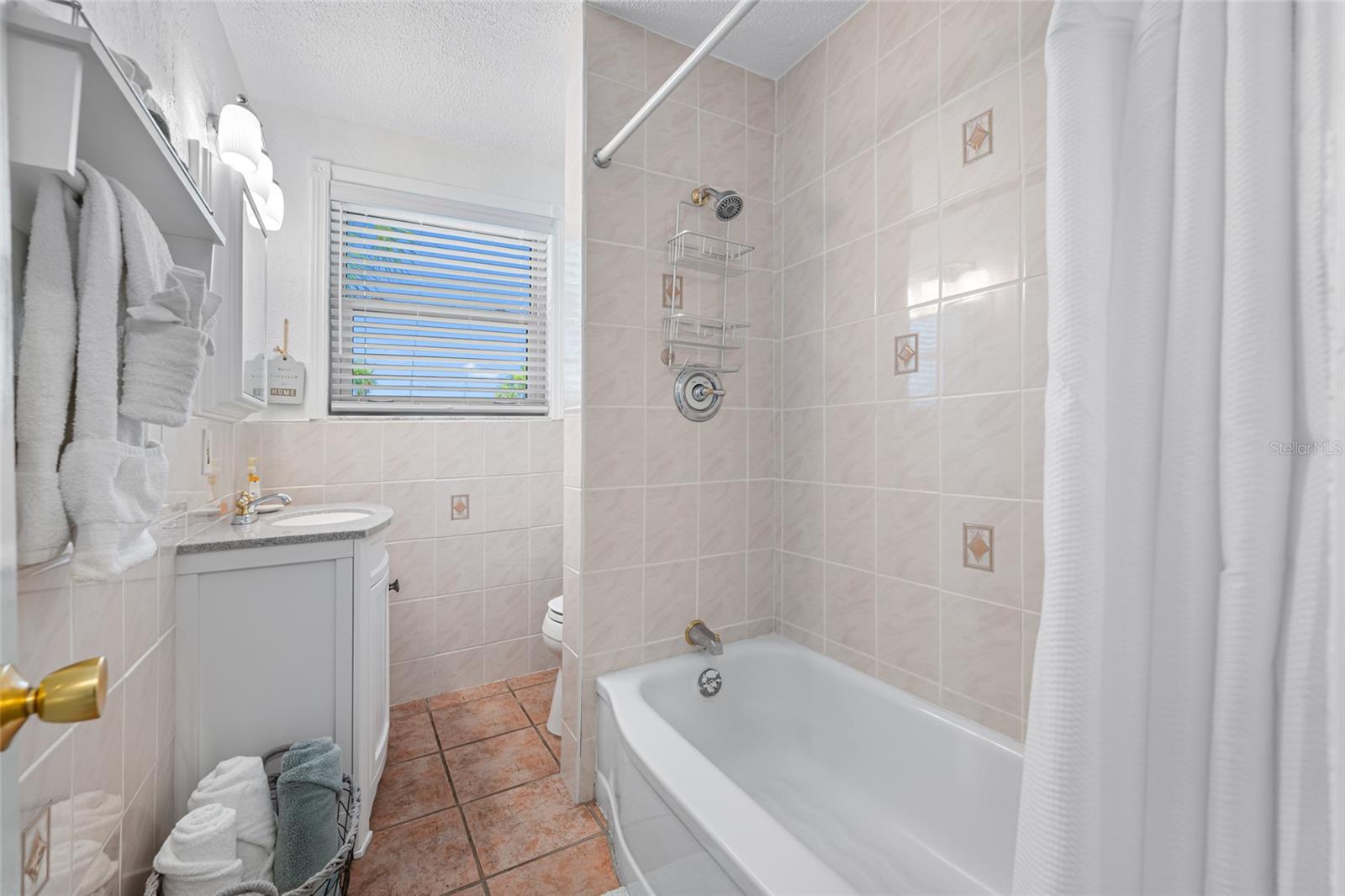 FRIENDLY NATIVE BEACH RESORT - Residential