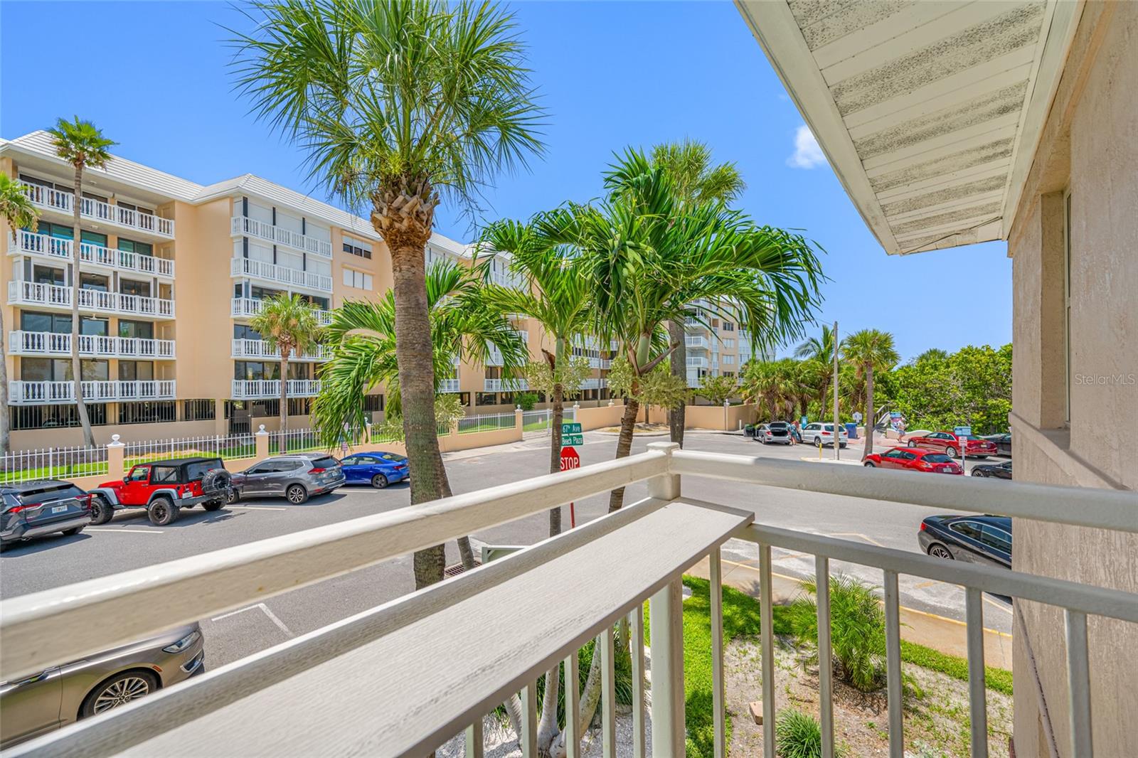 FRIENDLY NATIVE BEACH RESORT - Residential