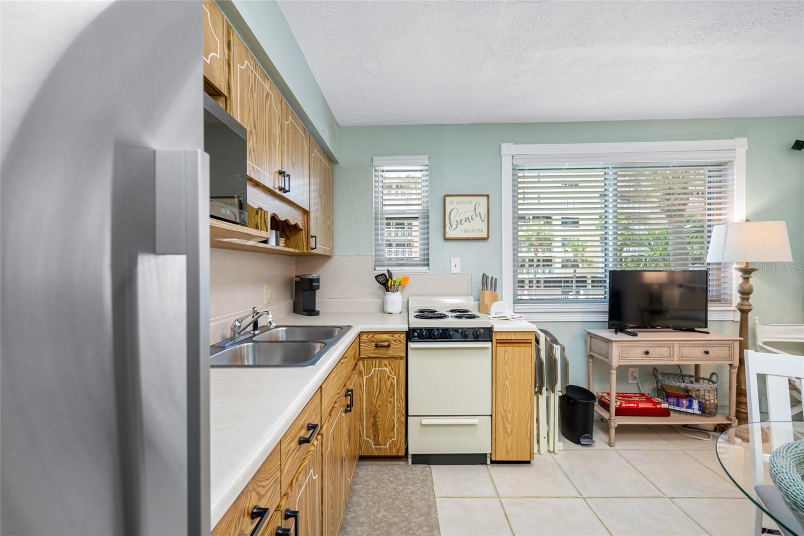 FRIENDLY NATIVE BEACH RESORT - Residential