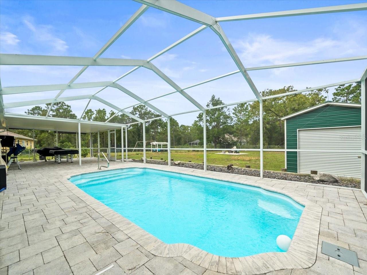 ROYAL HIGHLANDS - Residential