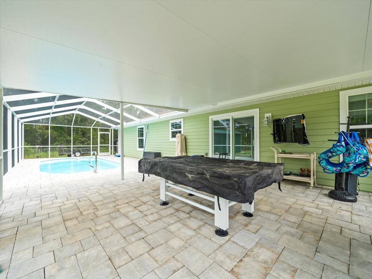 ROYAL HIGHLANDS - Residential