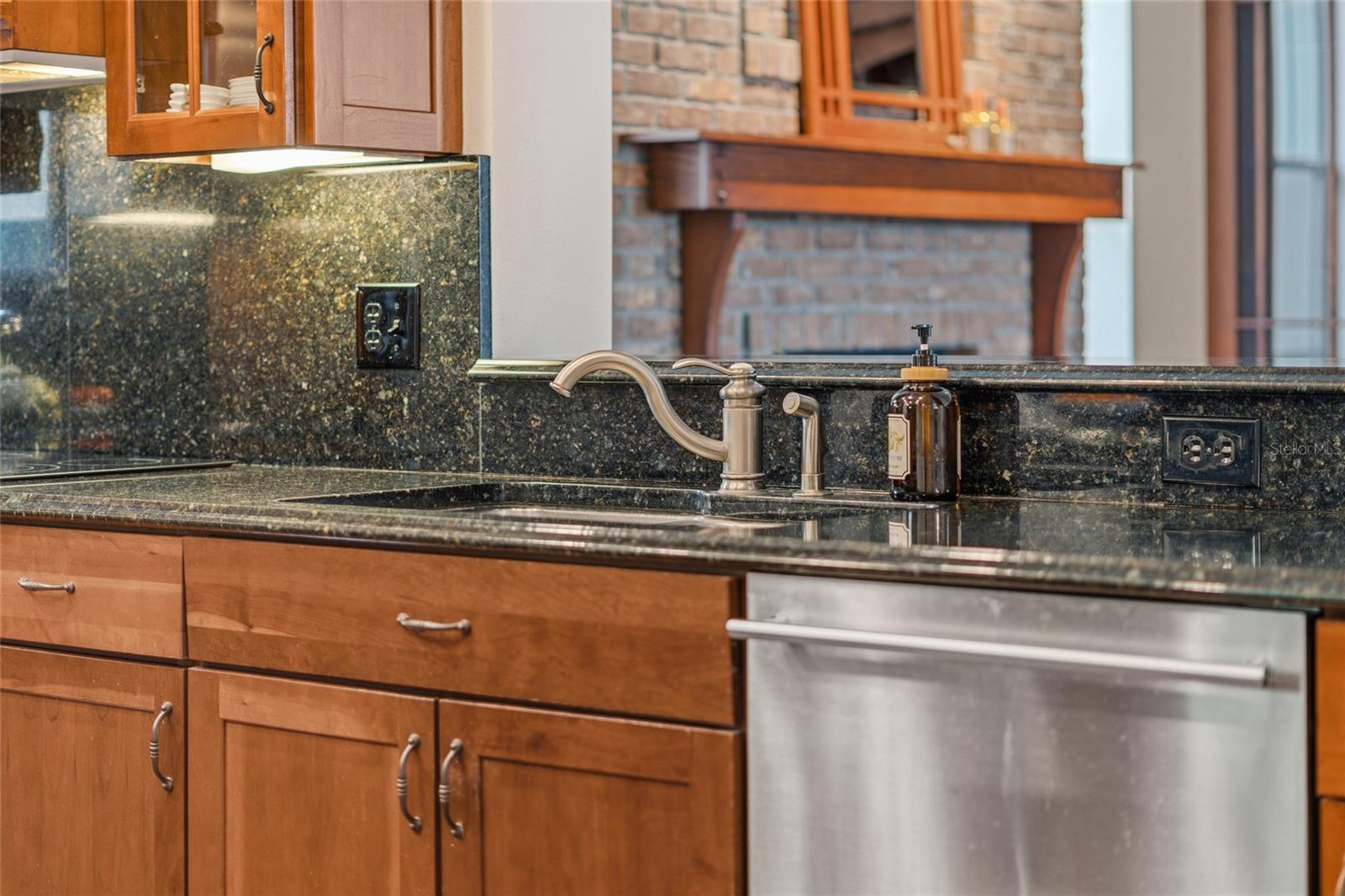 BALDWIN PARK UT 01 50 121 - Residential