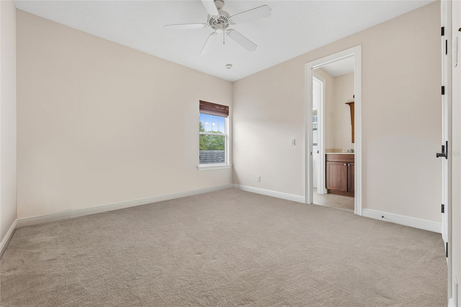 BALDWIN PARK UT 01 50 121 - Residential