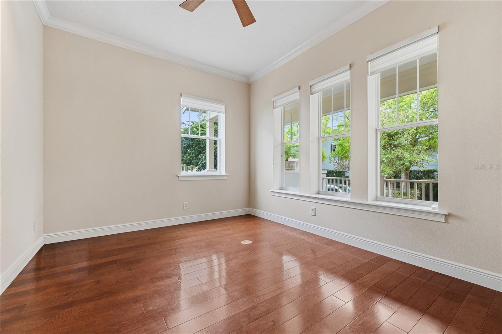 BALDWIN PARK UT 01 50 121 - Residential