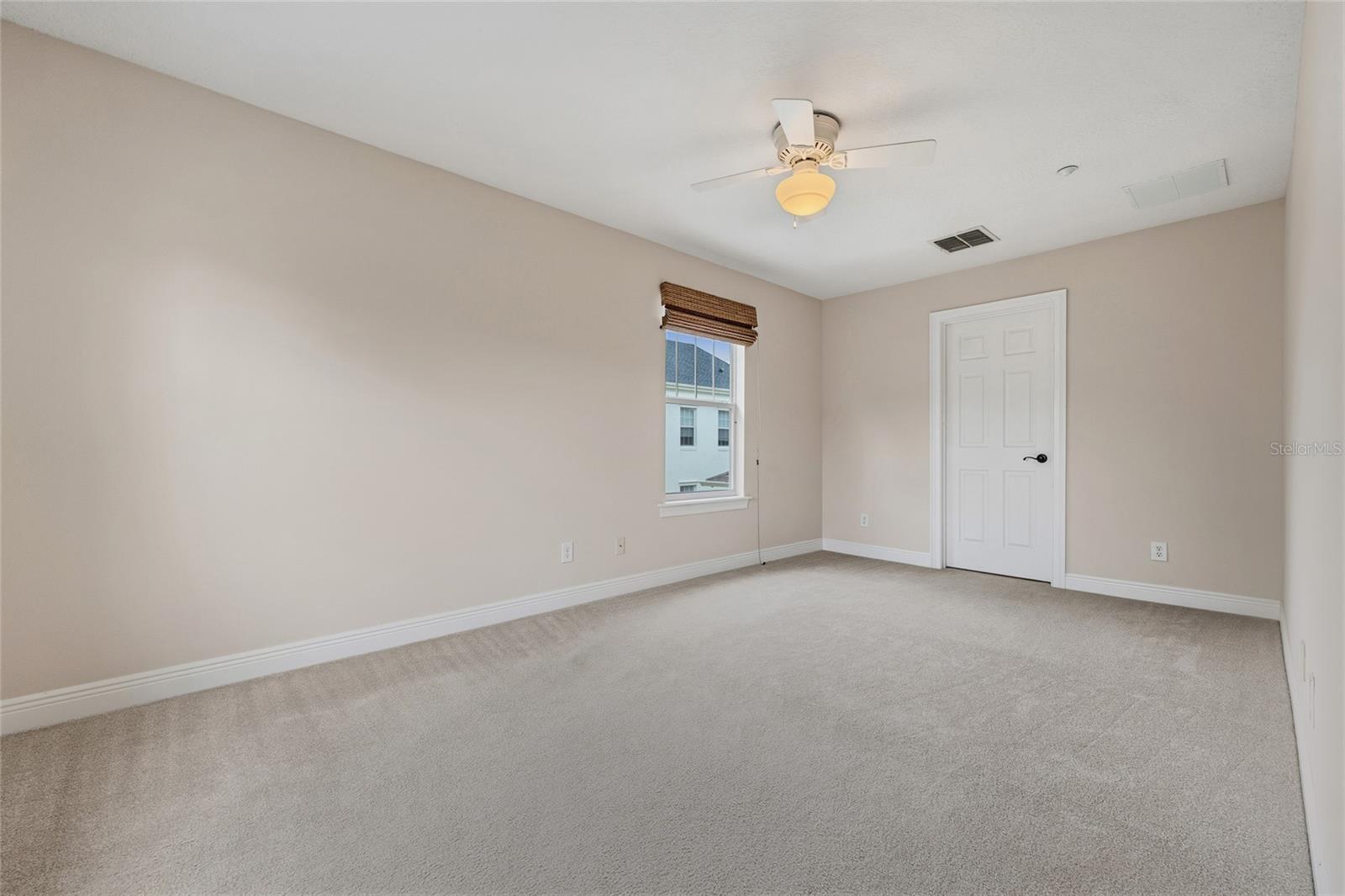 BALDWIN PARK UT 01 50 121 - Residential