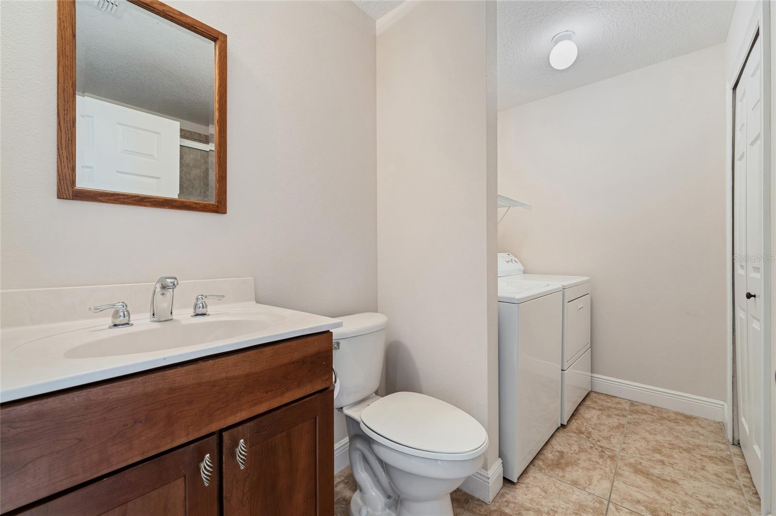 BALDWIN PARK UT 01 50 121 - Residential