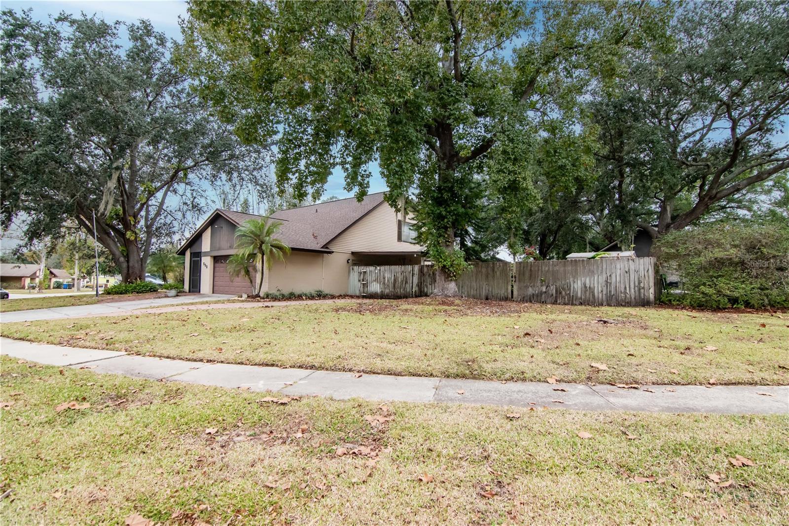 HILLSIDE UNIT 04 - Residential