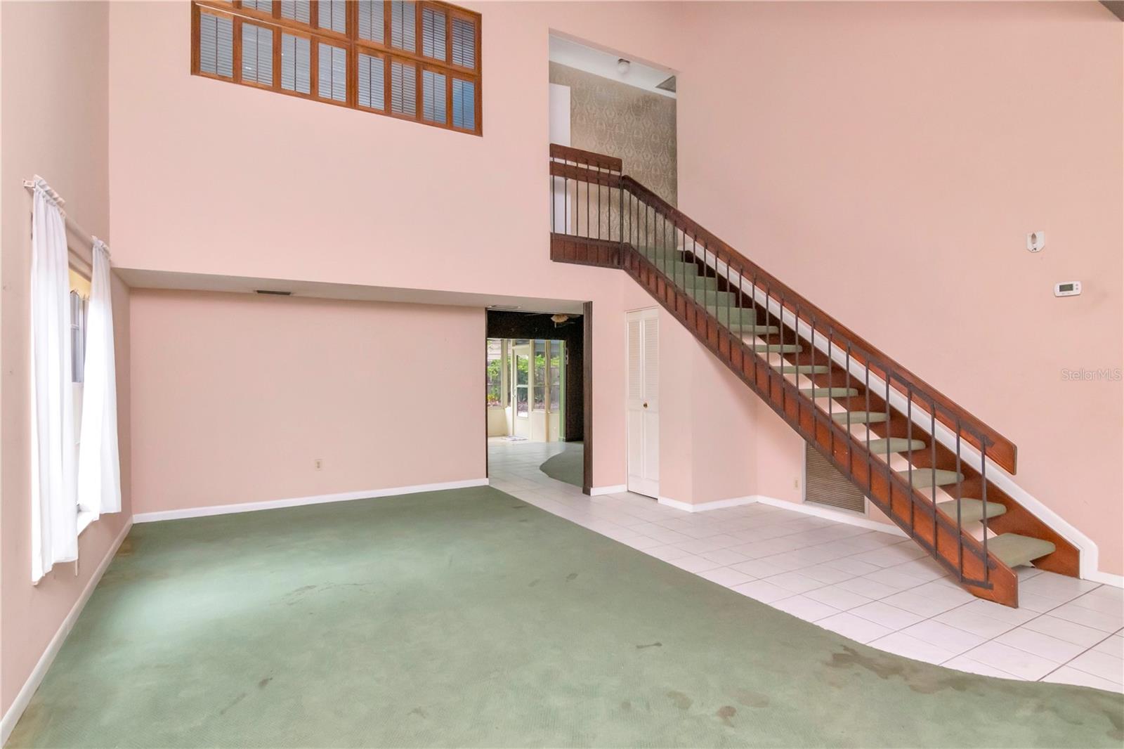 HILLSIDE UNIT 04 - Residential