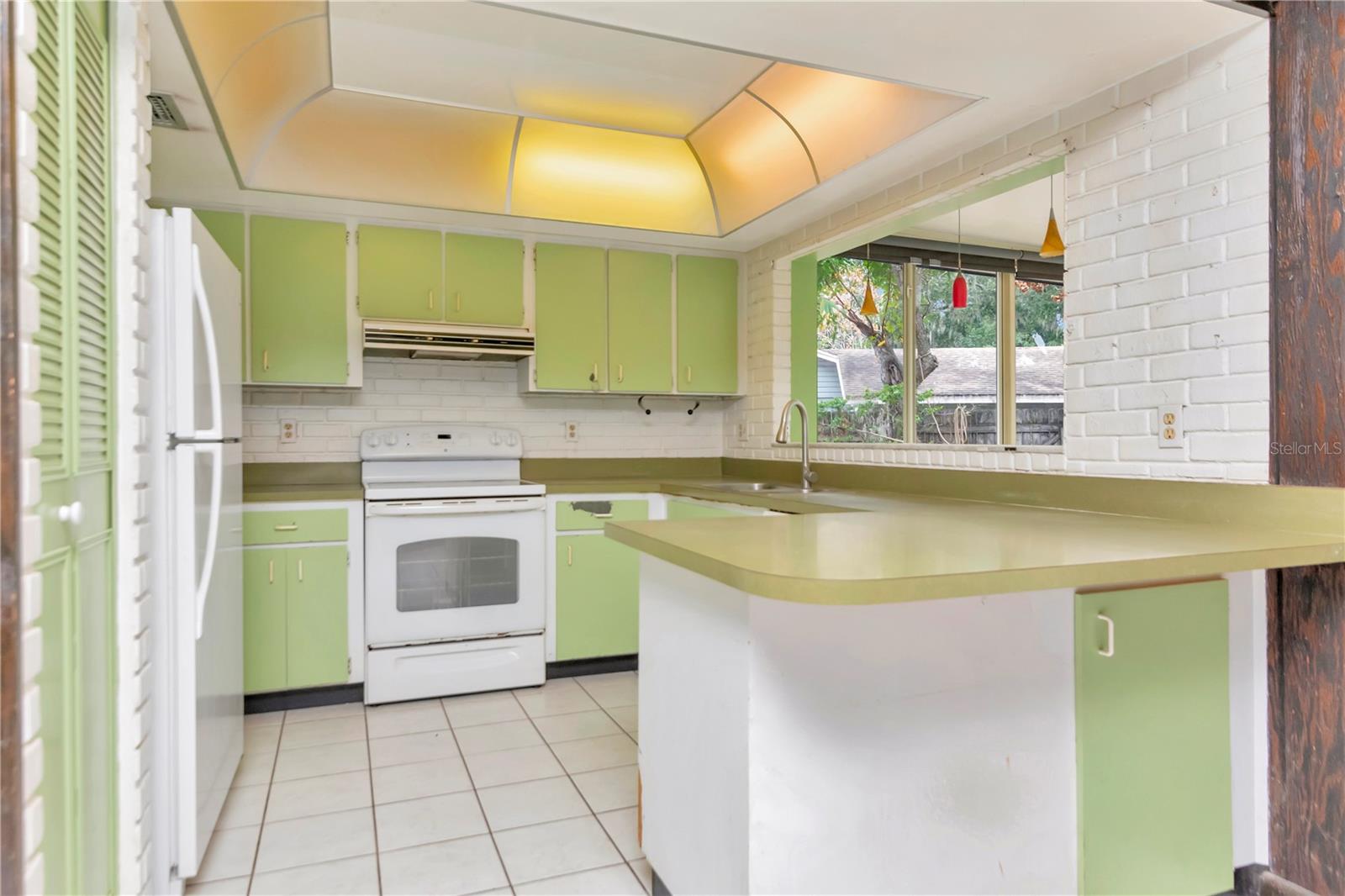 HILLSIDE UNIT 04 - Residential