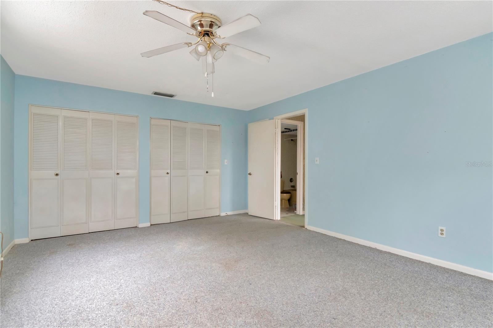 HILLSIDE UNIT 04 - Residential