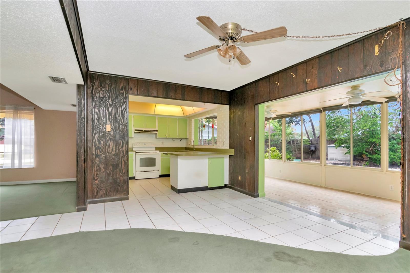 HILLSIDE UNIT 04 - Residential