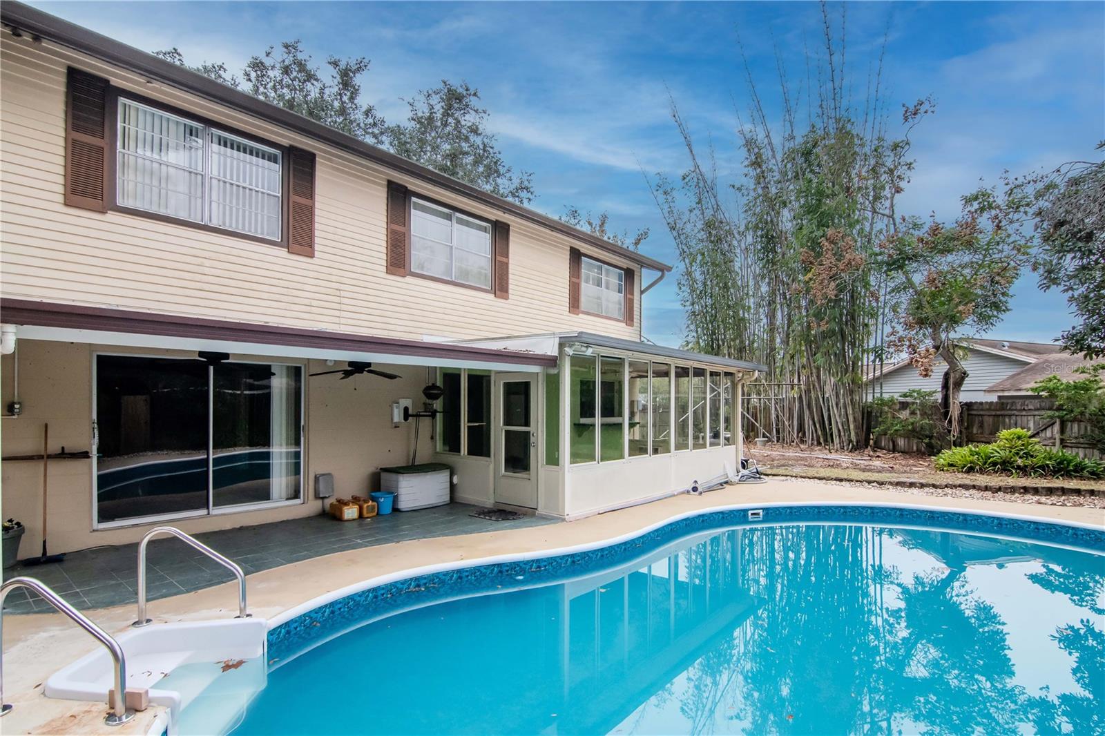 HILLSIDE UNIT 04 - Residential