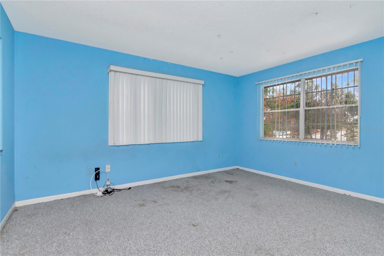 HILLSIDE UNIT 04 - Residential