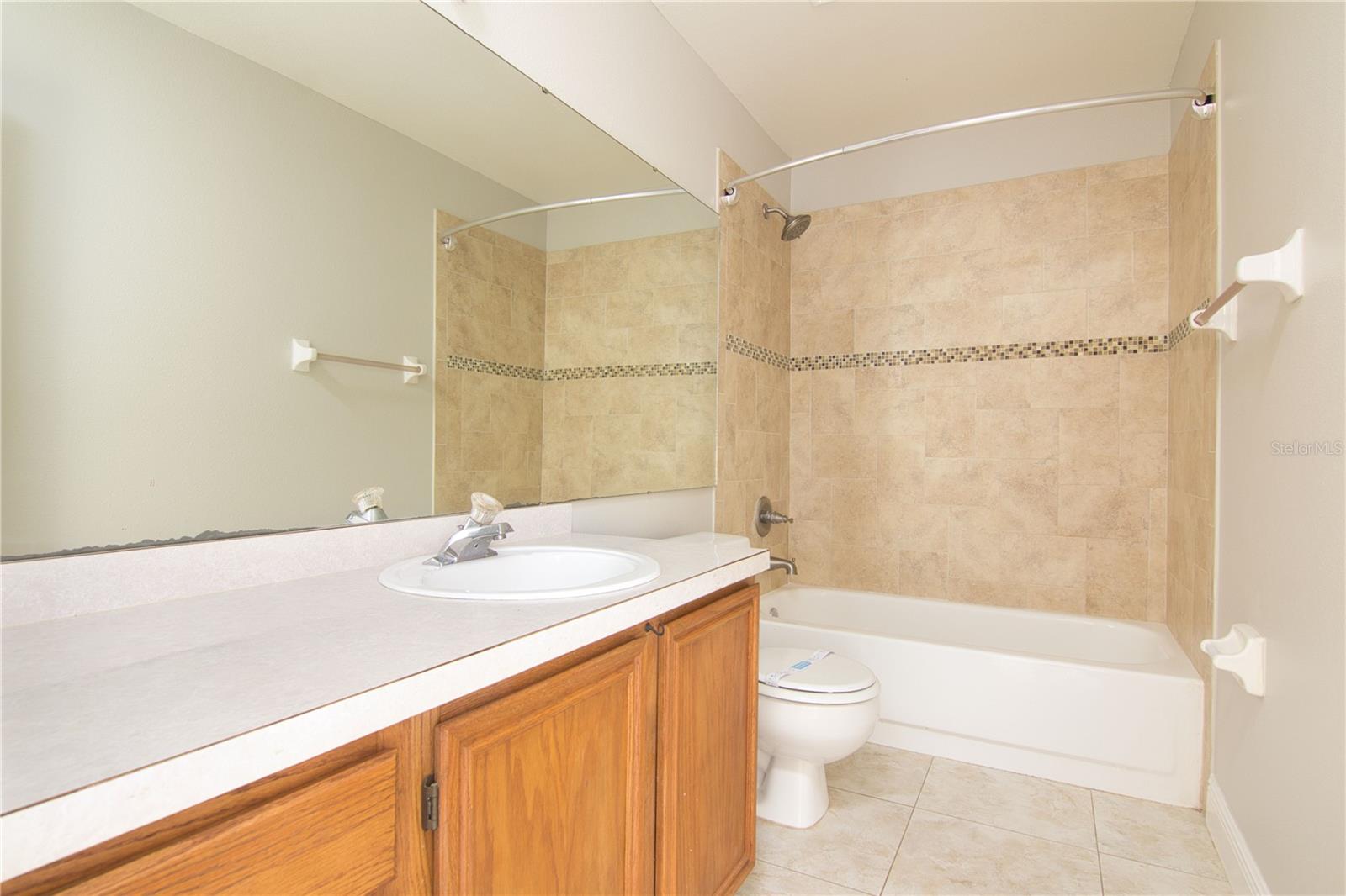 WOOD GLEN PH 02 STRAW RIDGE PD - Residential Lease