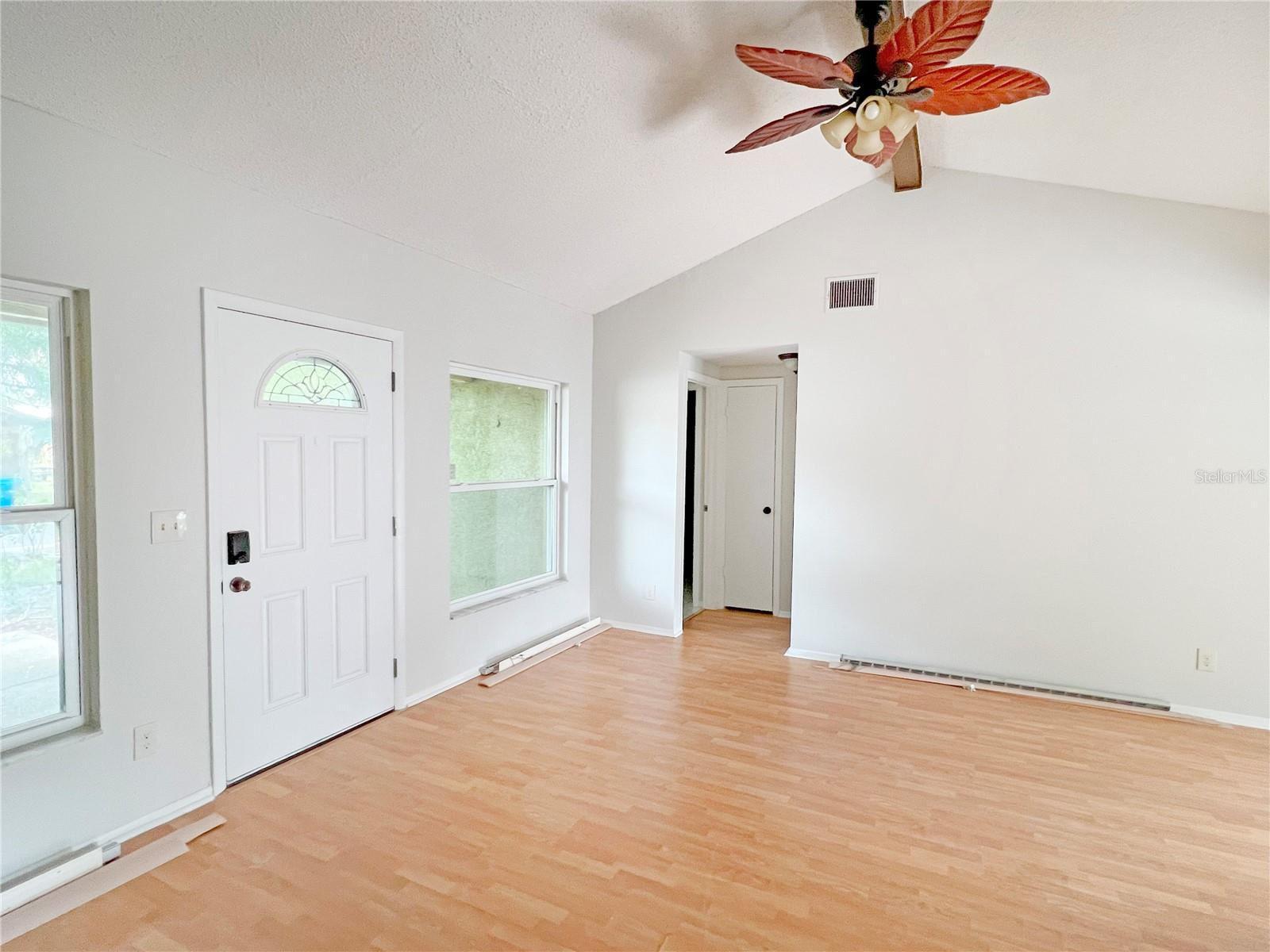 TIMBERLANE SUB UNIT 2 - Residential