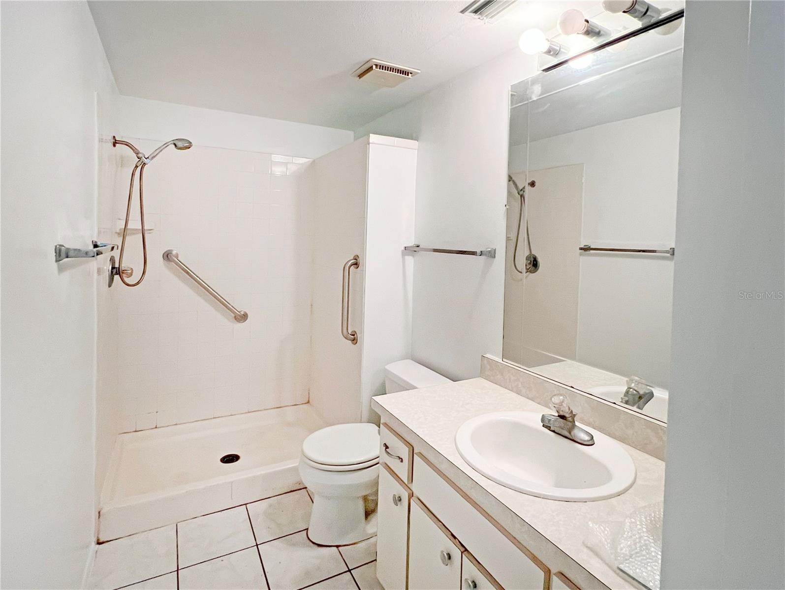 TIMBERLANE SUB UNIT 2 - Residential