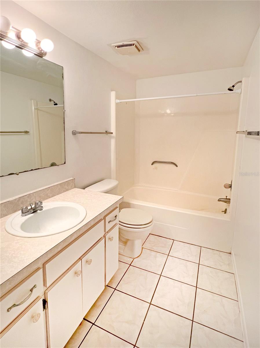 TIMBERLANE SUB UNIT 2 - Residential