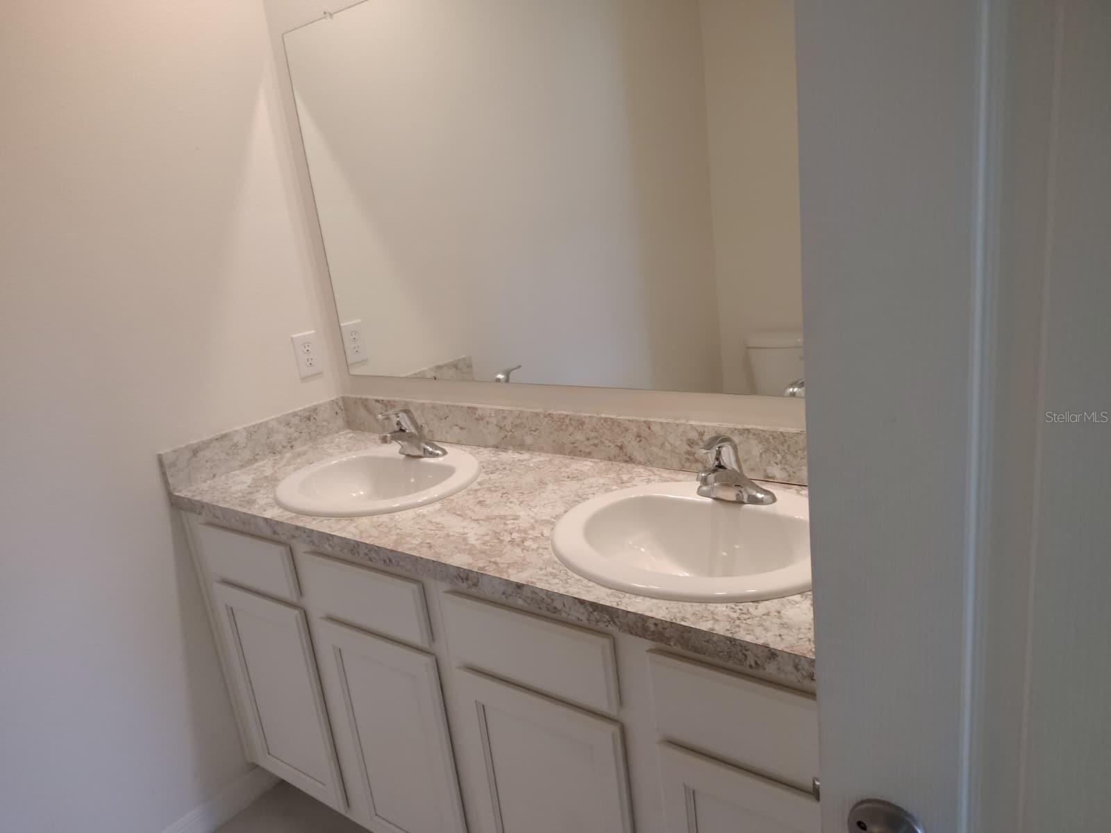 BELLA VITA PH 1A & 1B-1 - Residential Lease