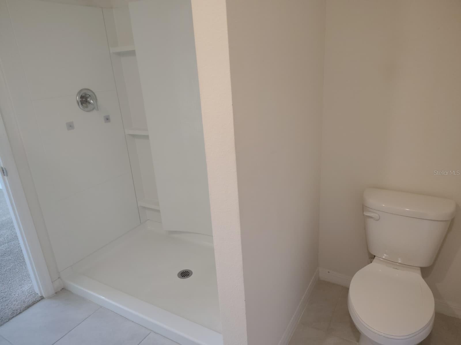 BELLA VITA PH 1A & 1B-1 - Residential Lease