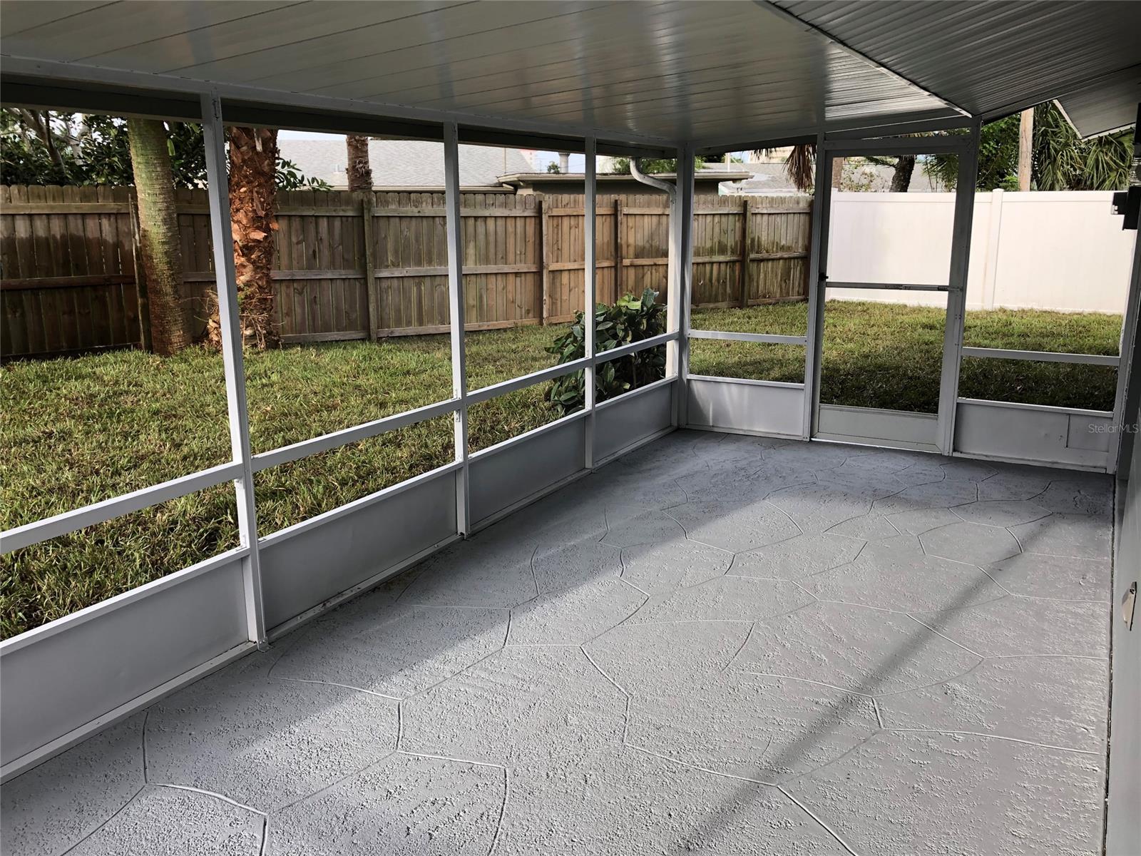 Plaza Shores - Residential