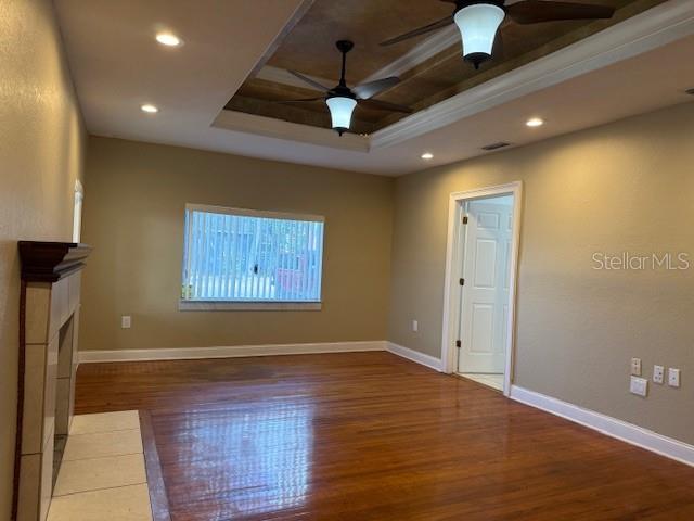 RESUB PIPKINS L N ADD - Commercial Lease