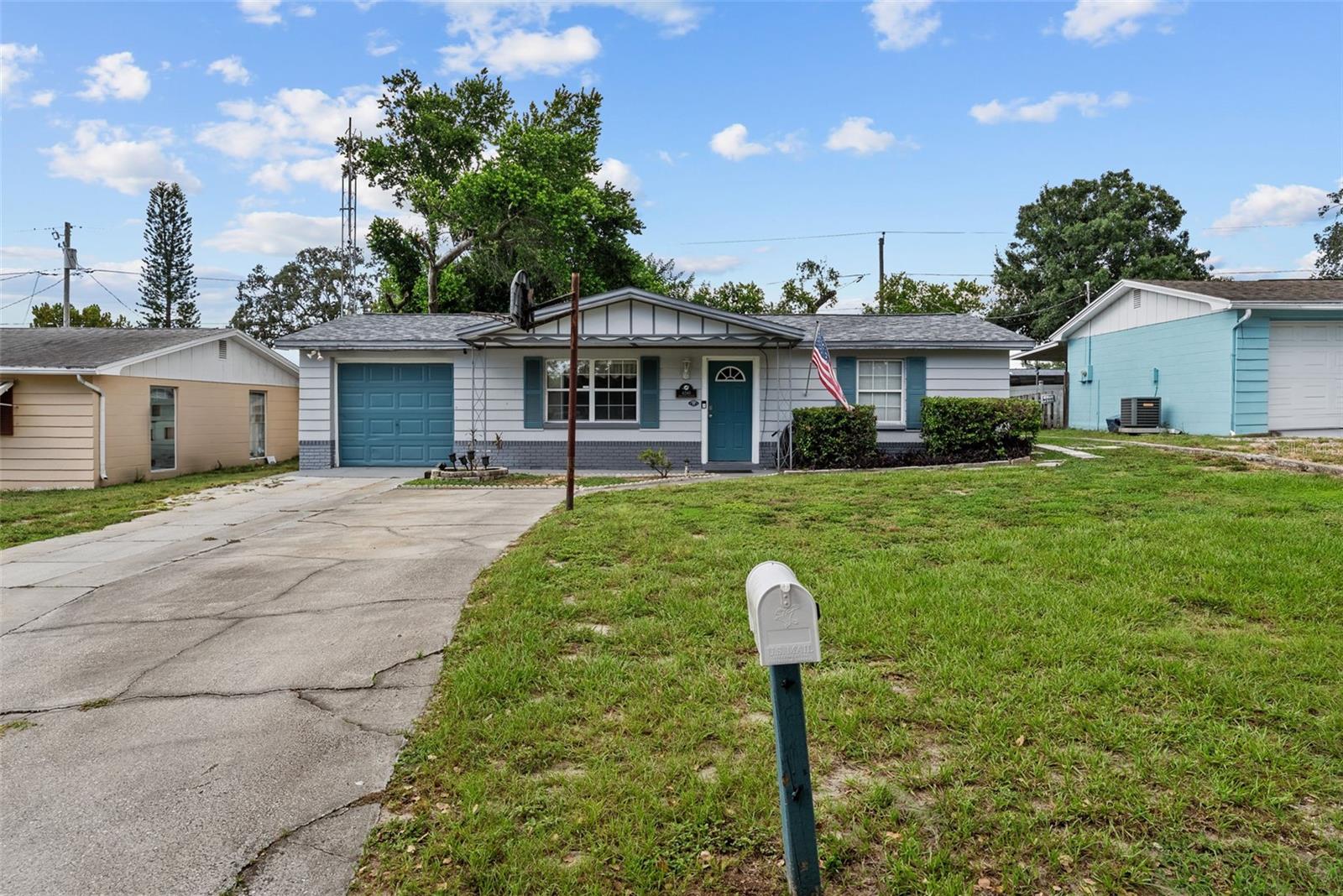 Welcome to this beautifully updated 3-bedroom, 2-bathroom home featuring a new roof (2020) and new AC unit (2019). Step inside to find upgraded flooring throughout, a new kitchen, and a bonus office/den perfect for working from home or extra living space.The backyard is designed for relaxation and entertainment with an above-ground pool, hot tub, and storage shed that all convey with the property. There's even electric RV hookup which can be ideal for travelers or guests.
Located just 45 minutes from Tampa International Airport and within 10 minutes of local grocery stores, this property offers both convenience and comfort in one package.