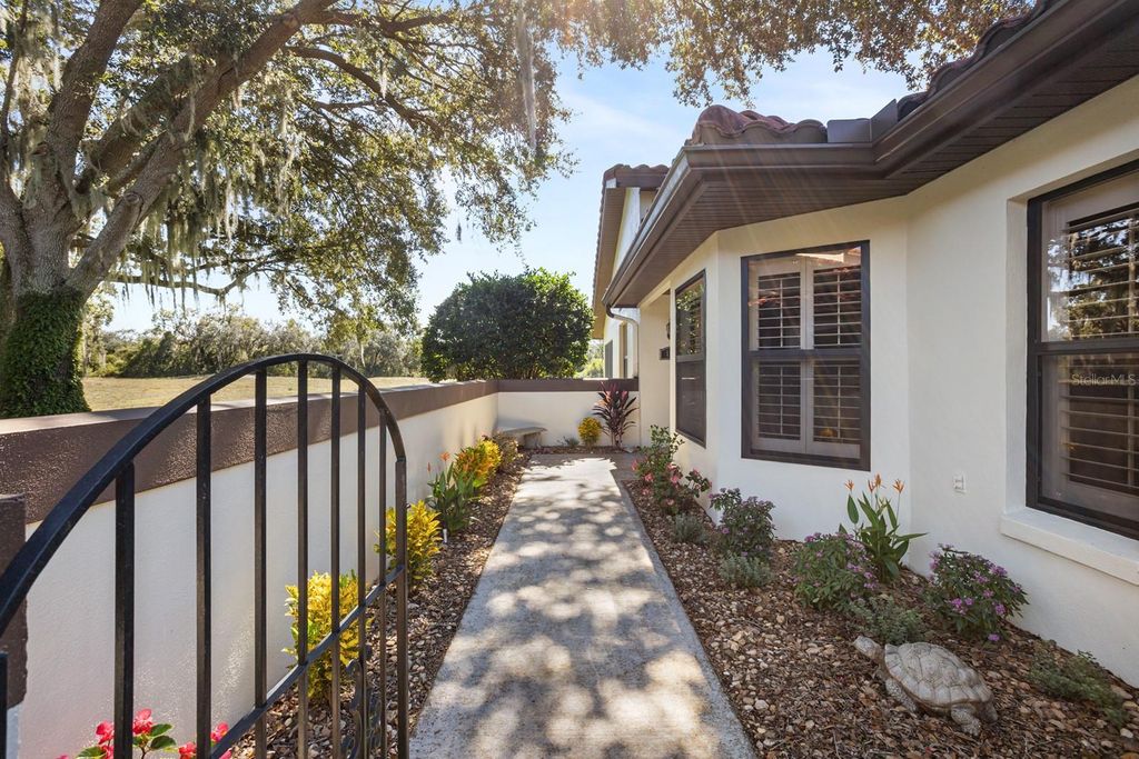 Photo of 138 Stratford Court, Haines City, FL 33844 (MLS # P4936776)