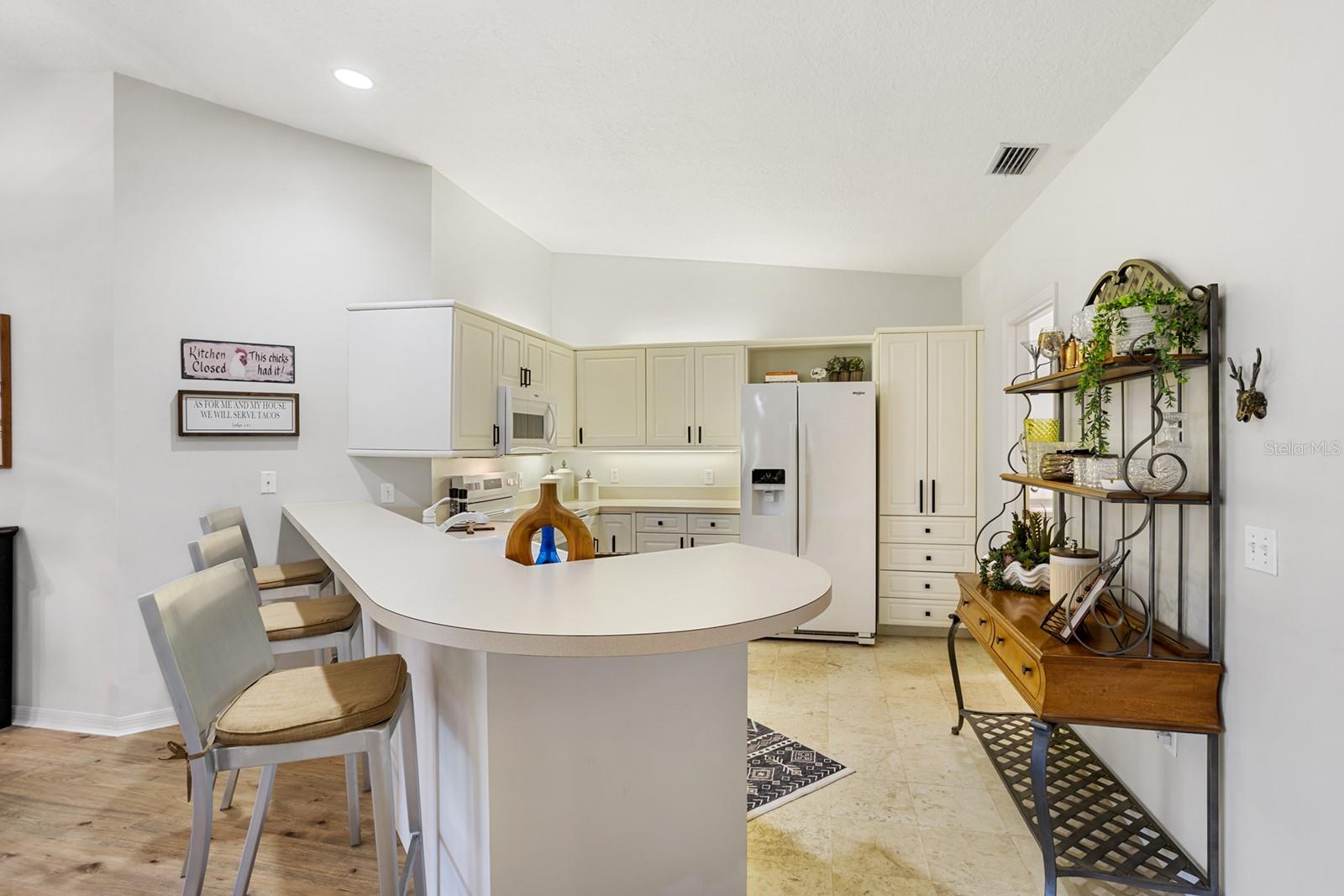 GRENELEFE CLUB ESTATES - Residential