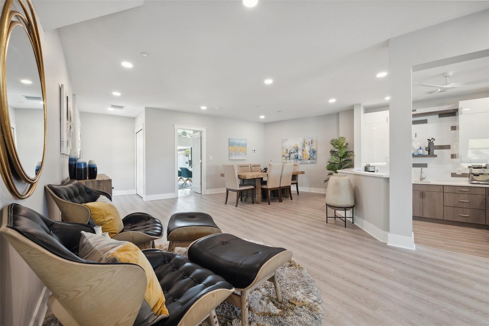 GRIFFITH CAPRI ISLE CONDO - Residential Lease