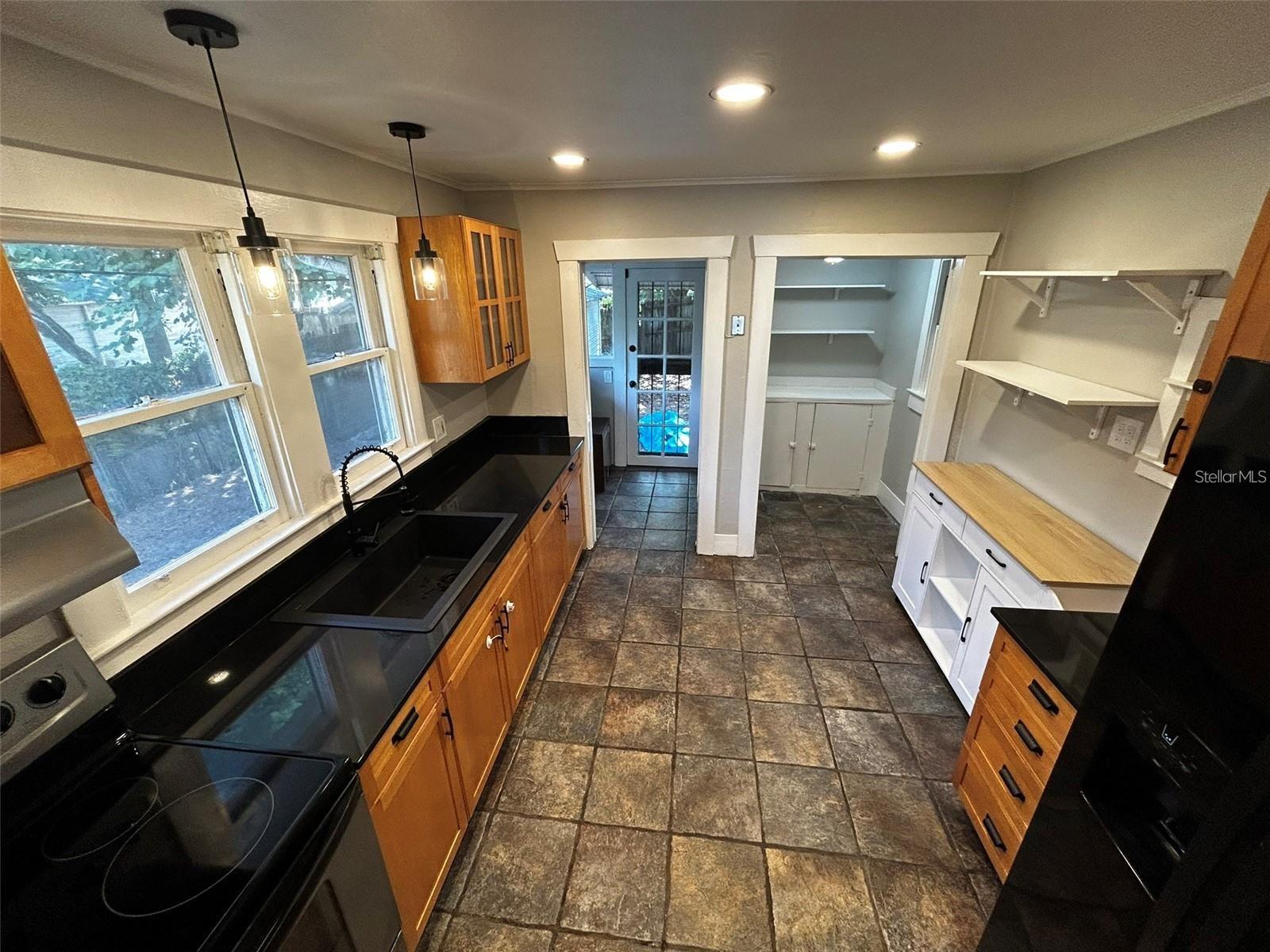 MADSEN COURT - Residential Lease