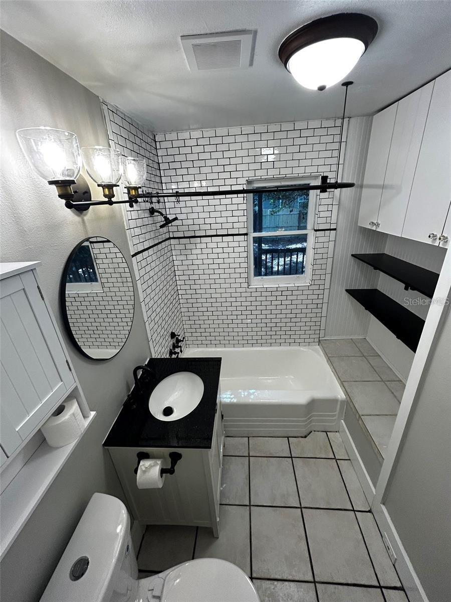 MADSEN COURT - Residential Lease