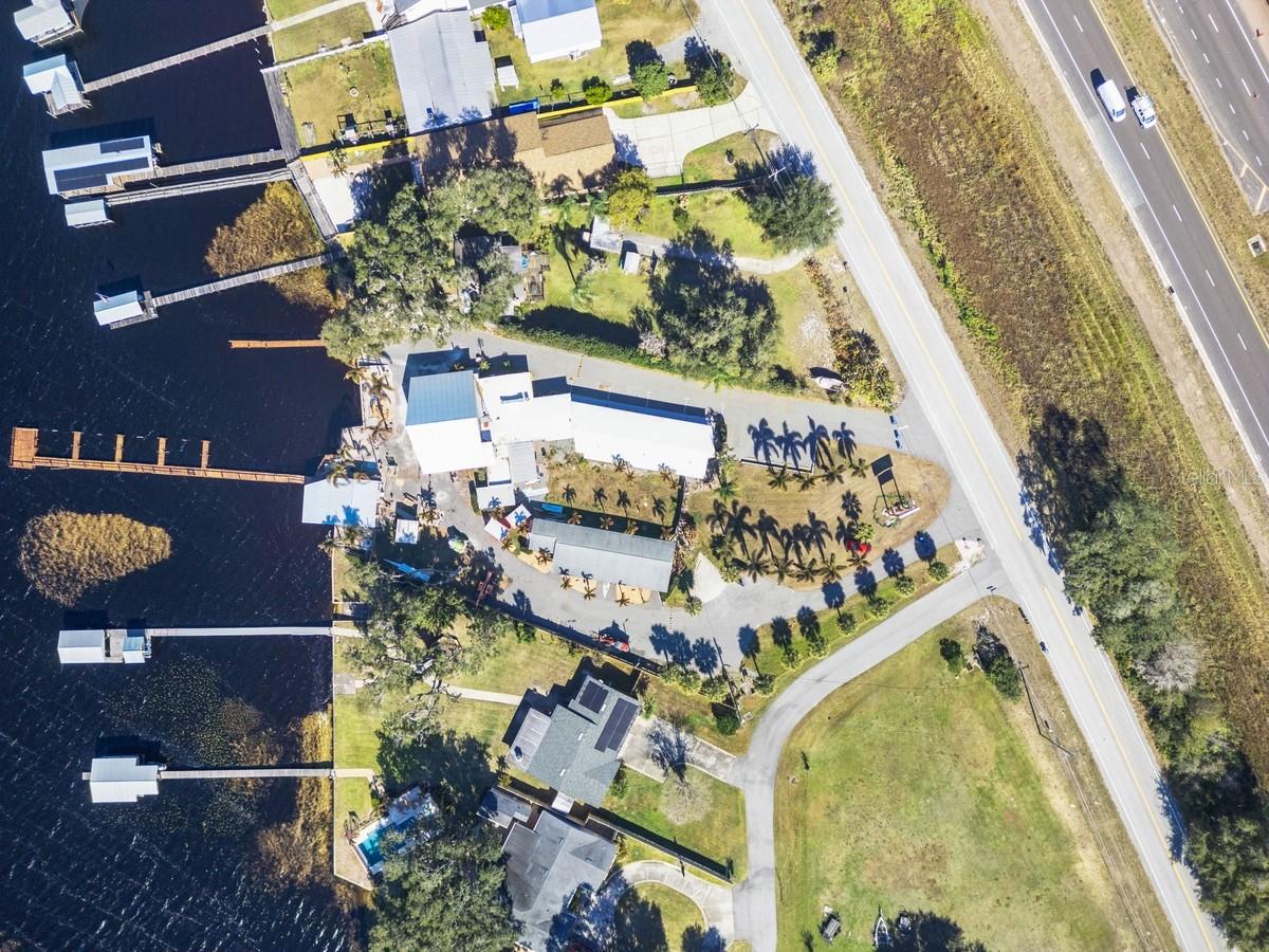 LAKE HAVEN - Commercial Sale