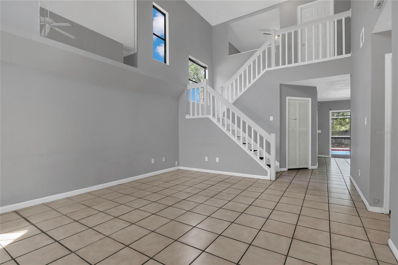 4226 CLOVERLEAF PLACE