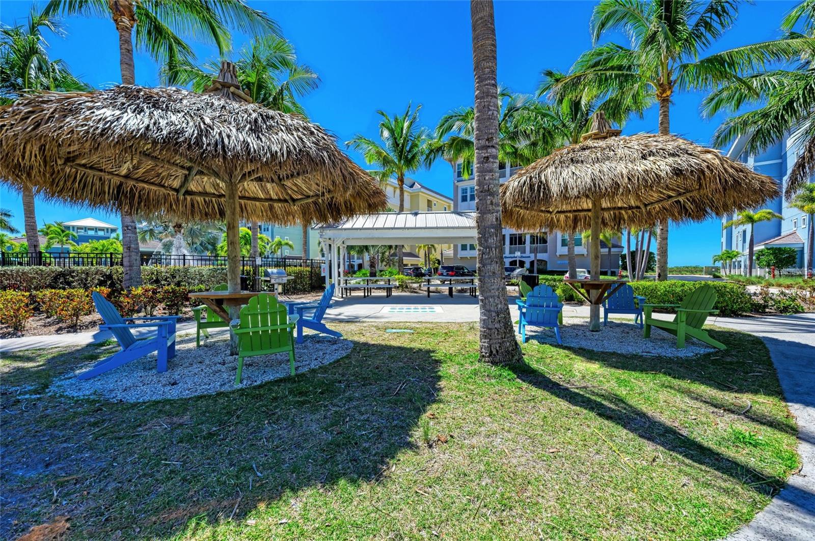 MANGROVE WALK ON HARBOUR ISLE - Residential