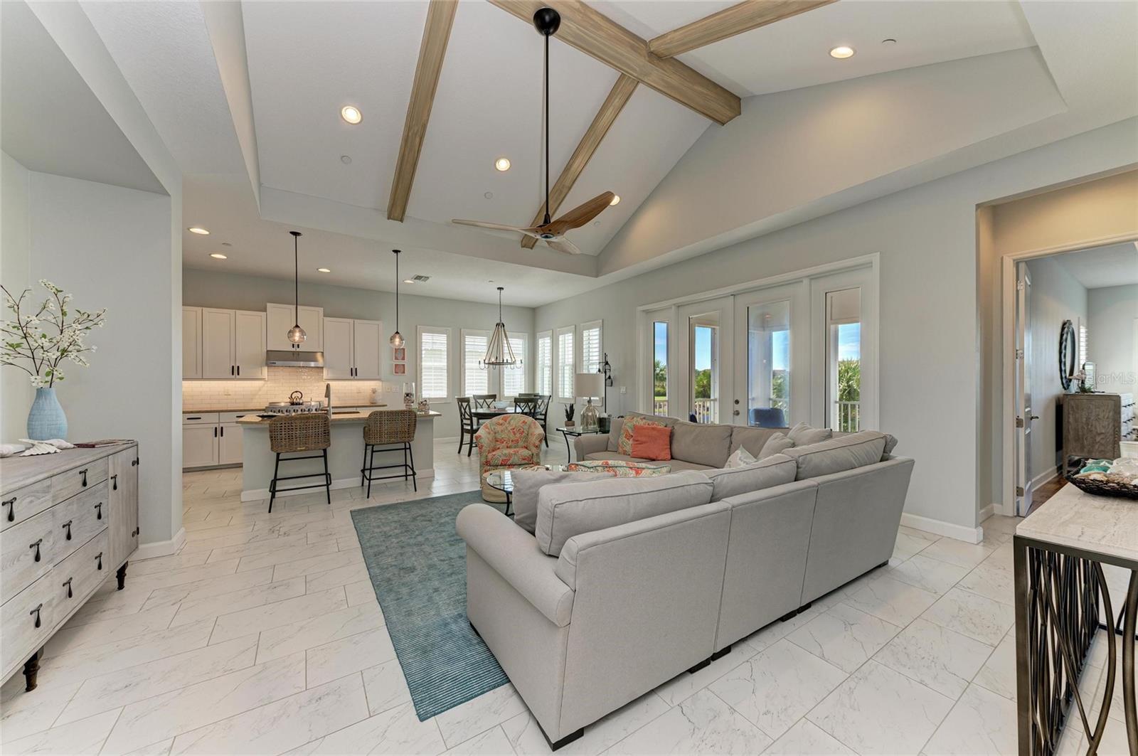 MANGROVE WALK ON HARBOUR ISLE - Residential