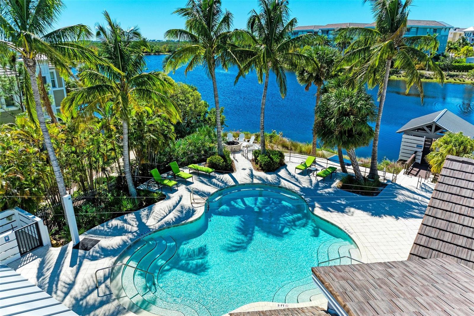 MANGROVE WALK ON HARBOUR ISLE - Residential