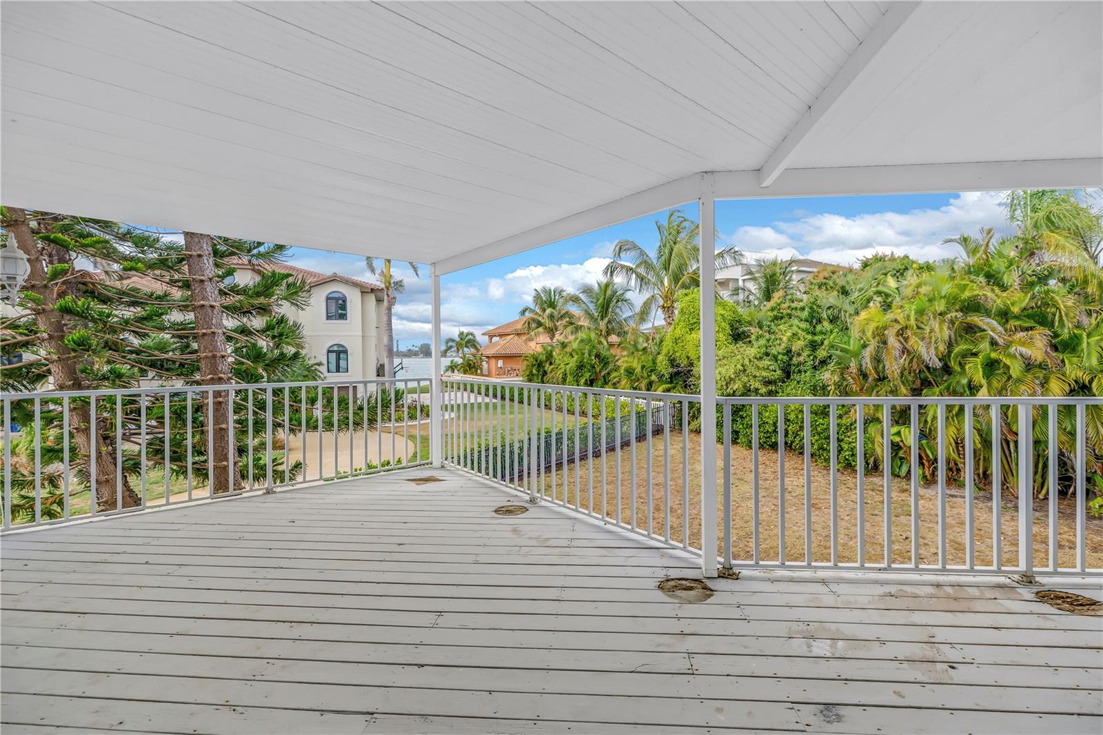 TIERRA VERDE UNIT 1 4TH REP - Residential