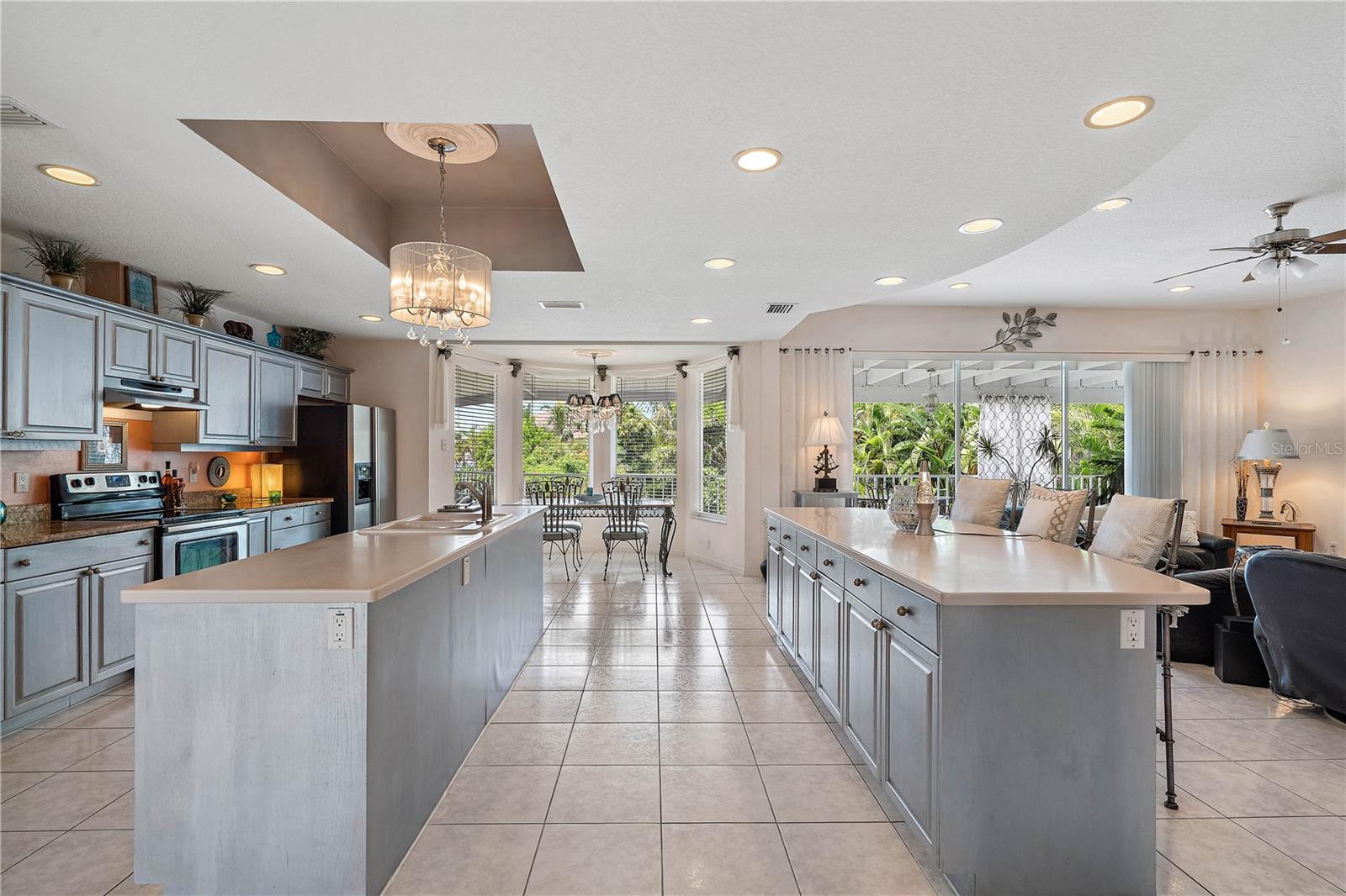 TIERRA VERDE UNIT 1 4TH REP - Residential