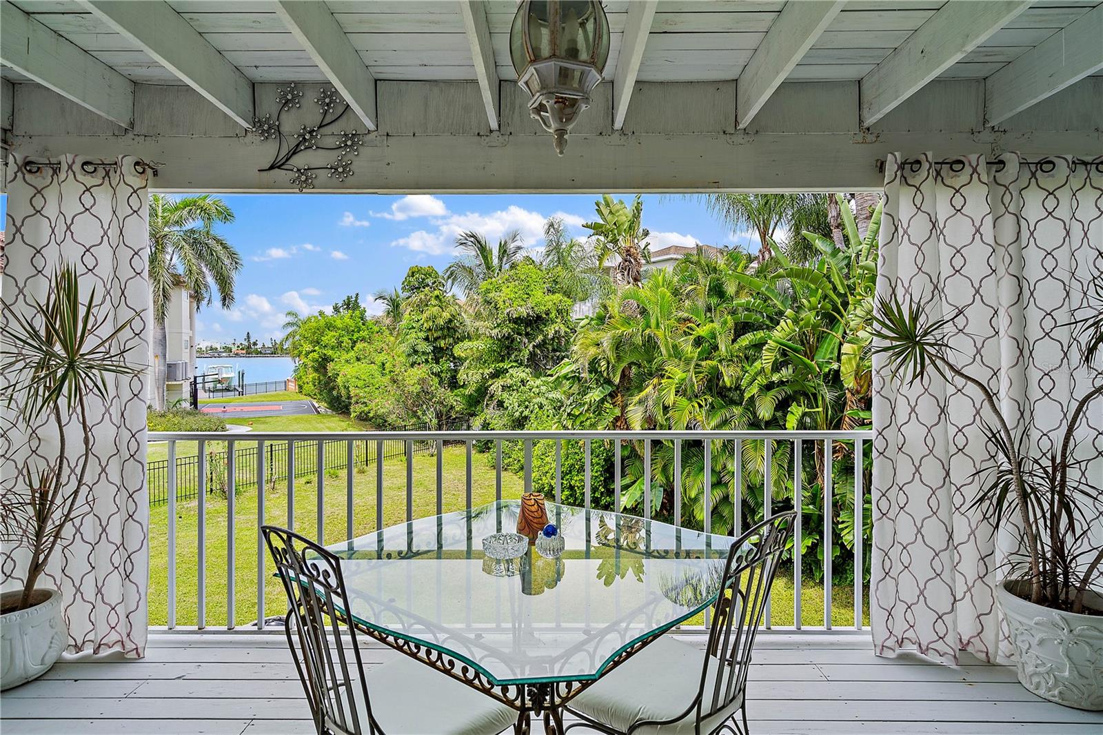 TIERRA VERDE UNIT 1 4TH REP - Residential