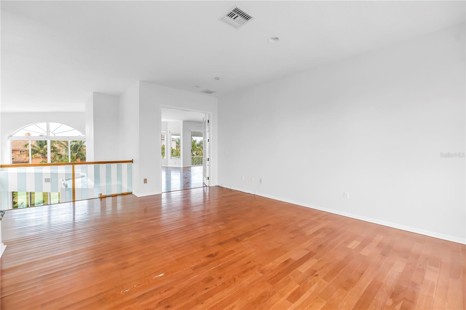 TIERRA VERDE UNIT 1 4TH REP - Residential