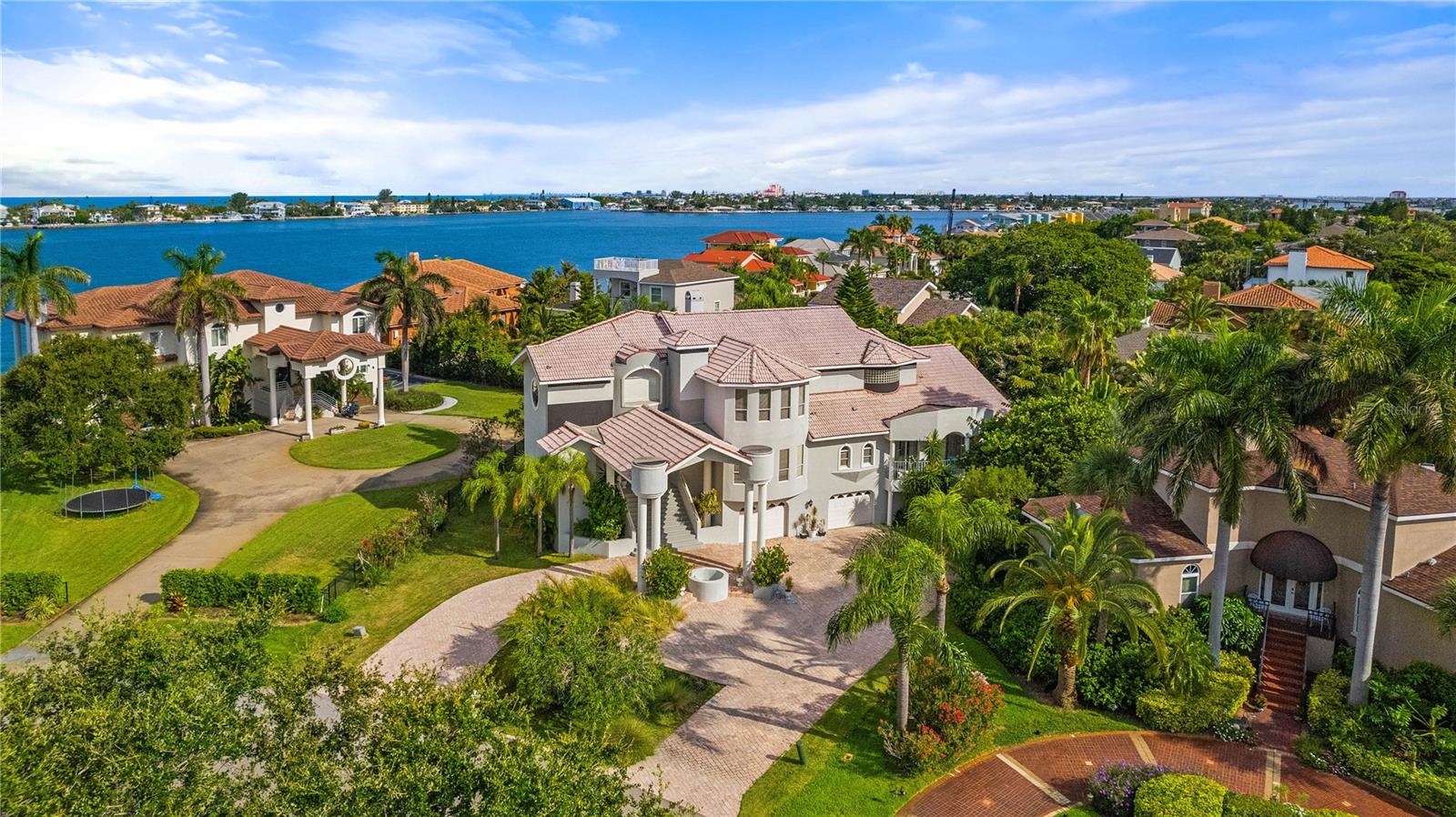608 COLUMBUS DRIVE