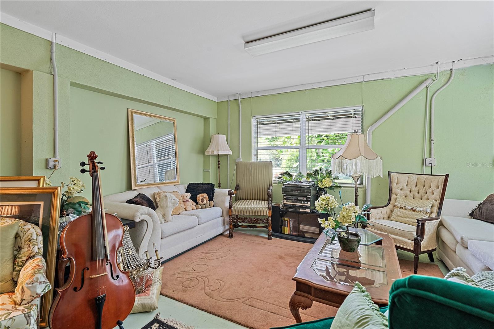 TIERRA VERDE UNIT 1 4TH REP - Residential